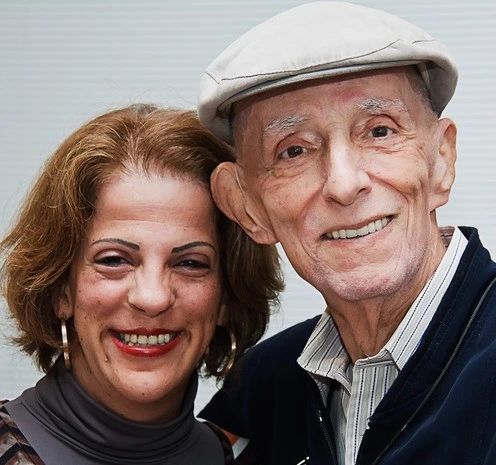 A escritora Raquel e seu pai Rubem Alves