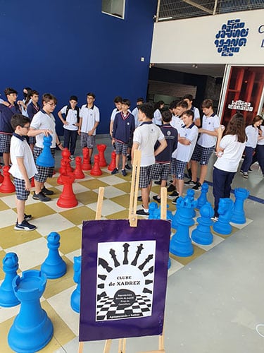 Outbox Learning  Conheça o Clube do Xadrez - Da Educação Infantil
