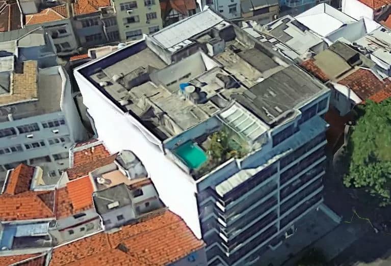 Triplex no RJ e fortuna de R$ 870 milhões: veja como é a casa de Roberto Carlos (Foto: Google Maps Street View/Reprodução)