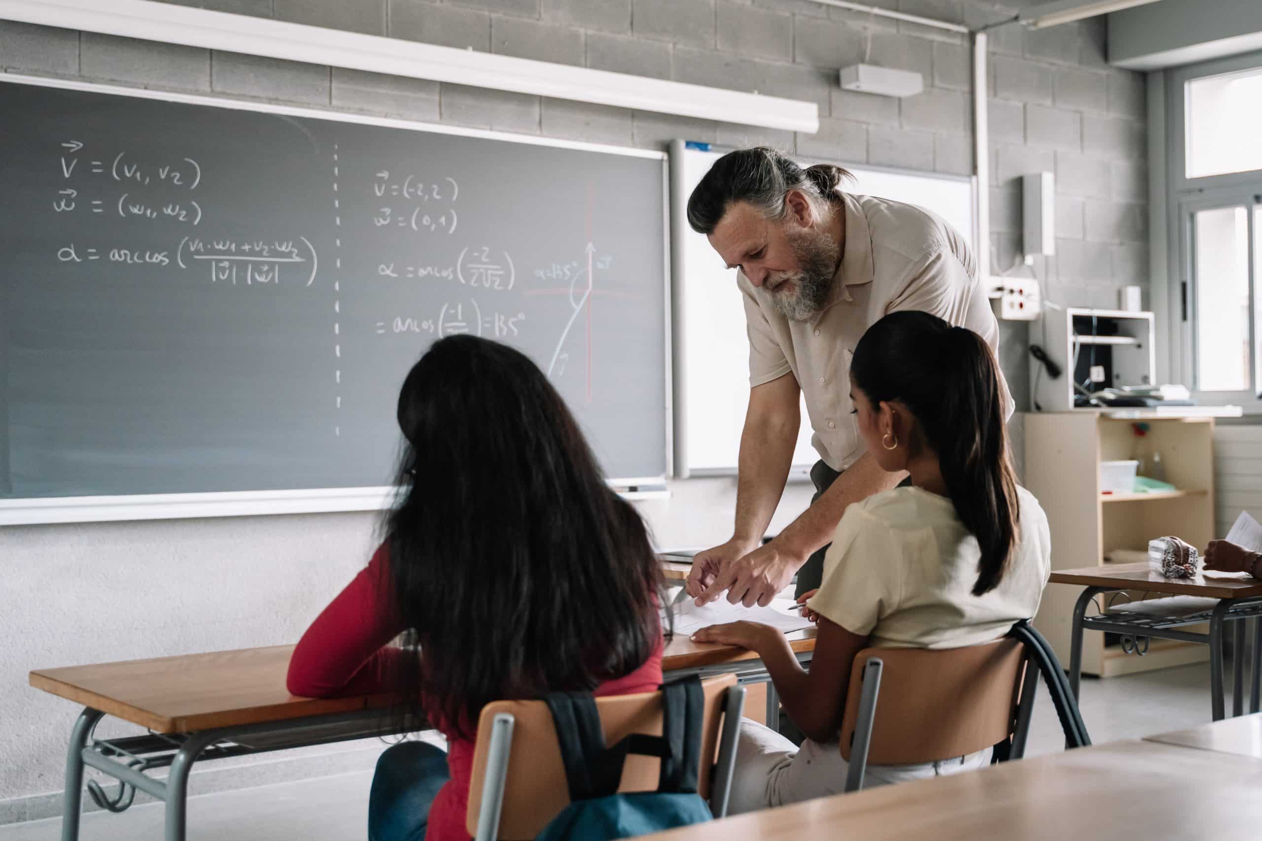 Alunos pós-pandemia: live do superApp Diário Escola