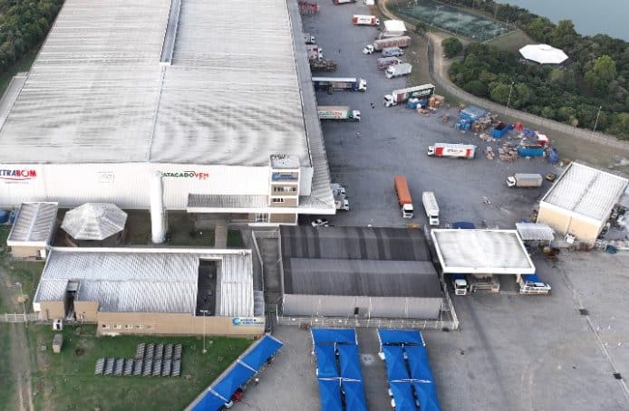 Maior rede de supermercados do Vale do Jaguaribe, Super MiniBox chega a  mais de 800 empregos gerados e prevê expansão com novas operações - Investe  CE