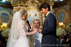 Estrelando - Júlio Cocielo fala sobre casamento com Tata Estaniecki: <I>-  Vai rolar ano que vem</I>
